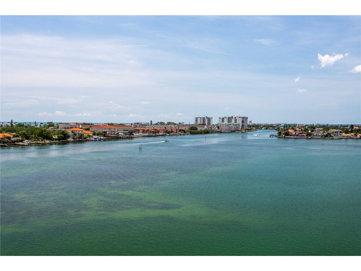 7922 Sailboat Key Boulevard S #608 South Pasadena FL 33707 - BOCA CIEGA BAY U8167110 image1