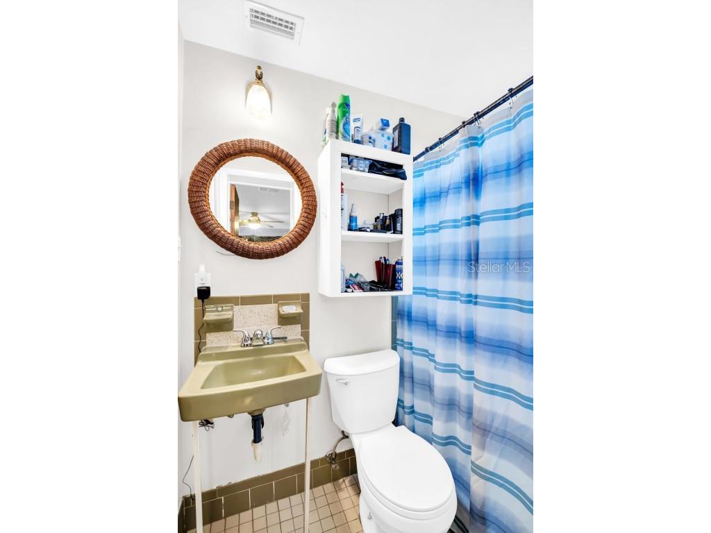 7923 Foxbloom Drive Port Richey FL 34668 TB8409061 image34