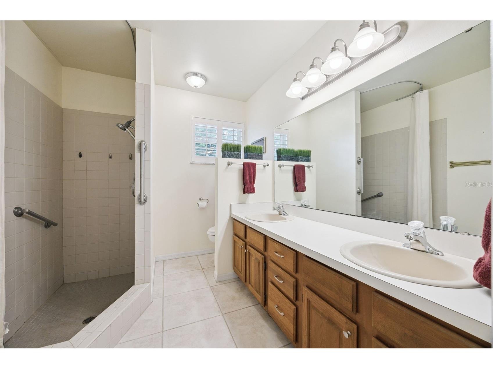 7923 Thurmond Court Orlando FL 32817 O6399360 image24