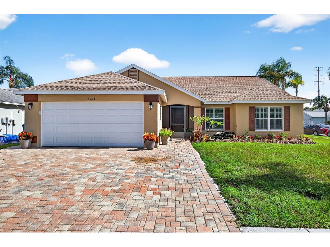 7923 Woburn Street New Port Richey FL 34653 W7876234 image1
