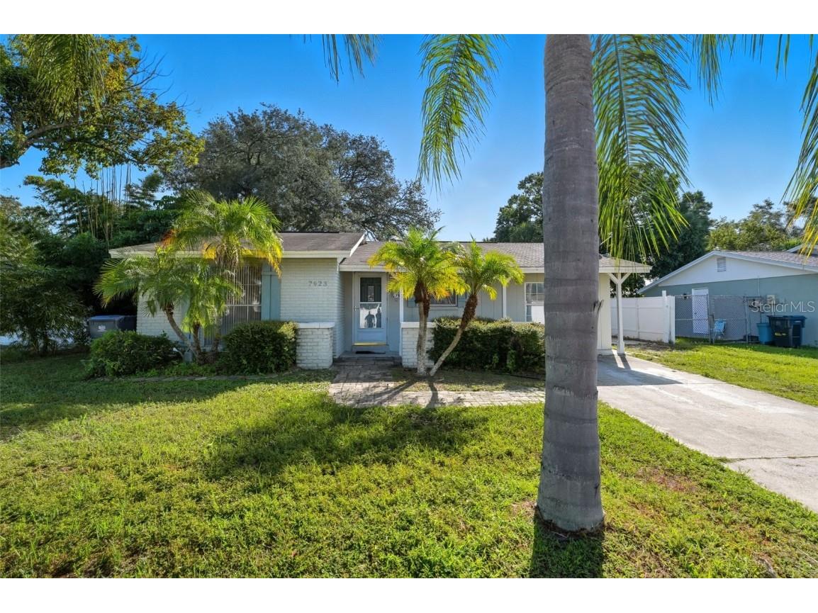 7923 Woodvine Circle Tampa FL 33615 TB8434589 image1