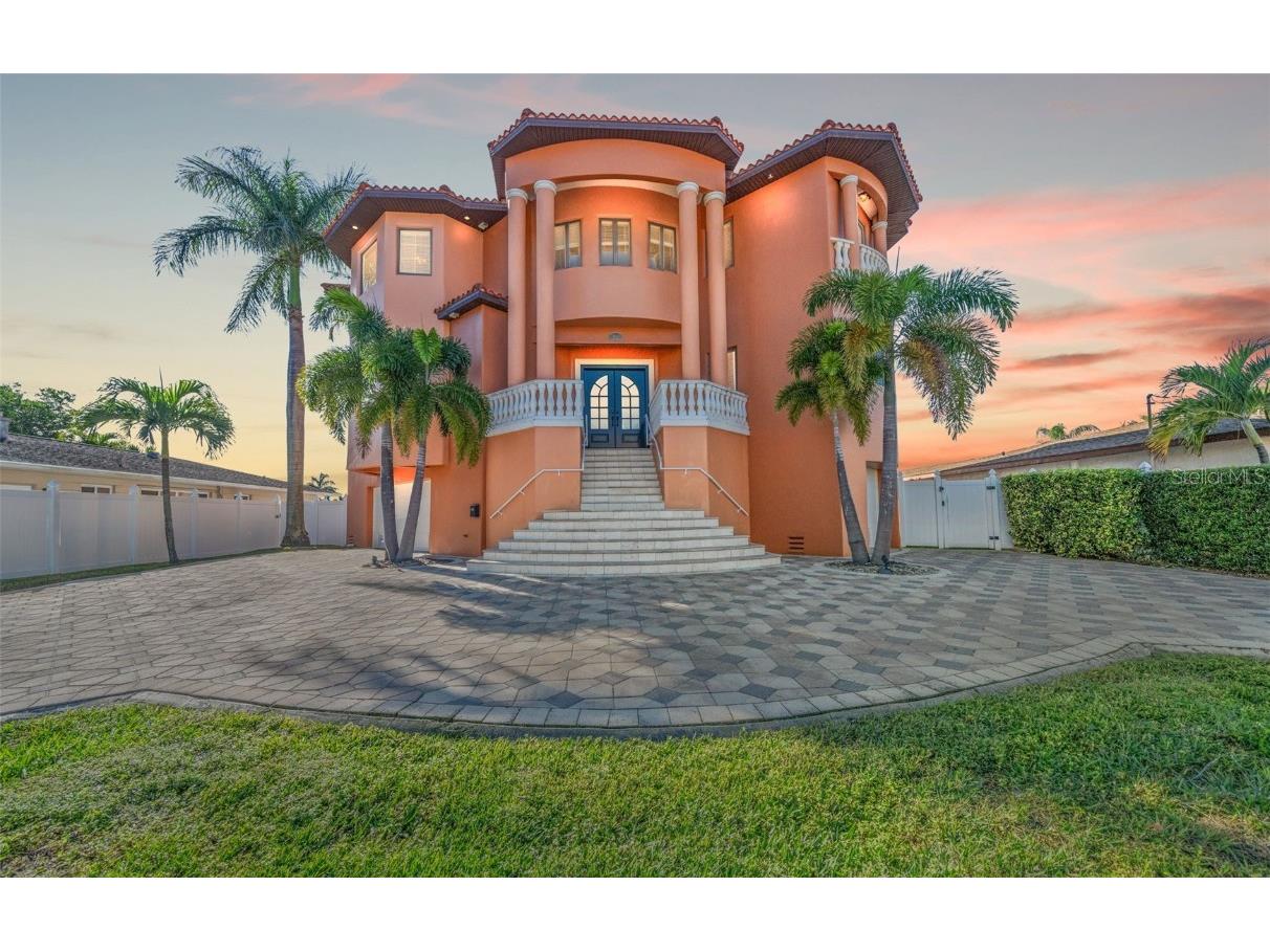 7924 3rd Avenue S Saint Petersburg FL 33707 T3551557 image1