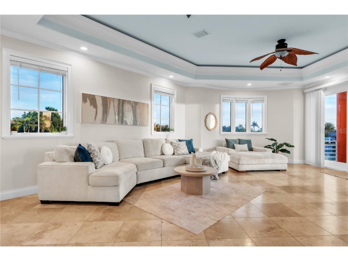 7924 3rd Avenue S Saint Petersburg FL 33707 TB8449650 image13