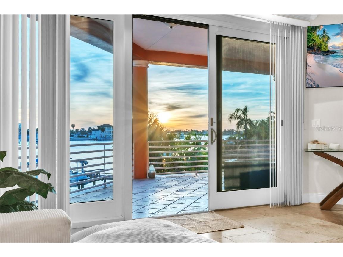 7924 3rd Avenue S Saint Petersburg FL 33707 TB8449650 image15