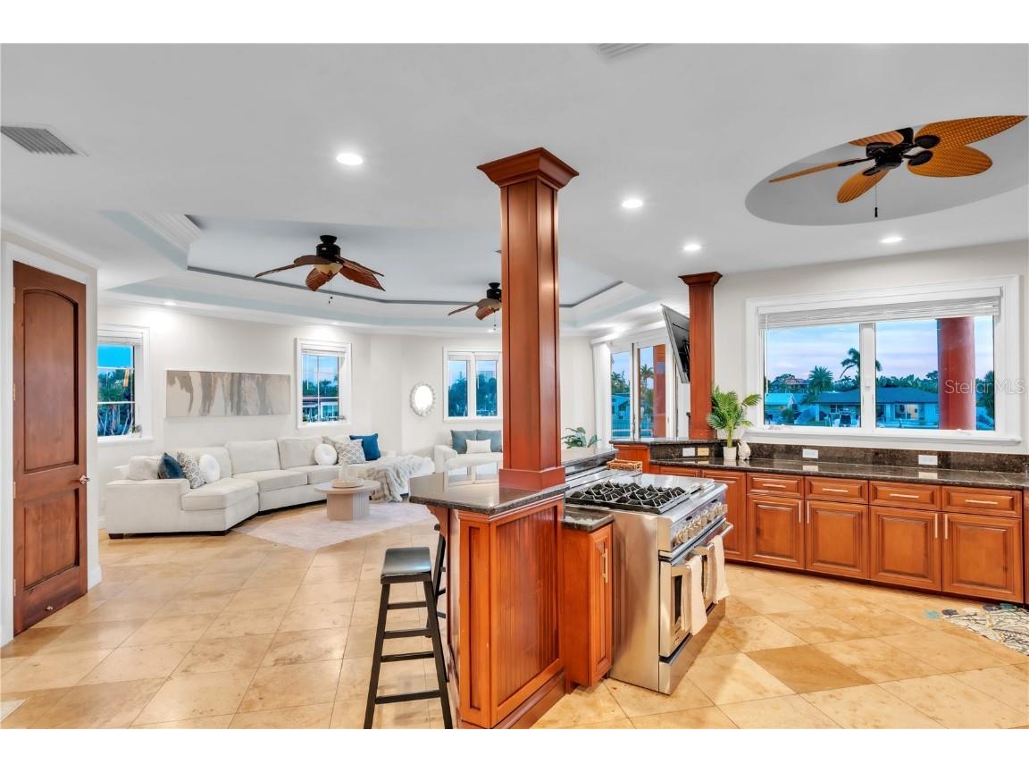 7924 3rd Avenue S Saint Petersburg FL 33707 TB8449650 image19