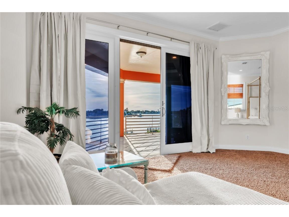 7924 3rd Avenue S Saint Petersburg FL 33707 TB8449650 image28