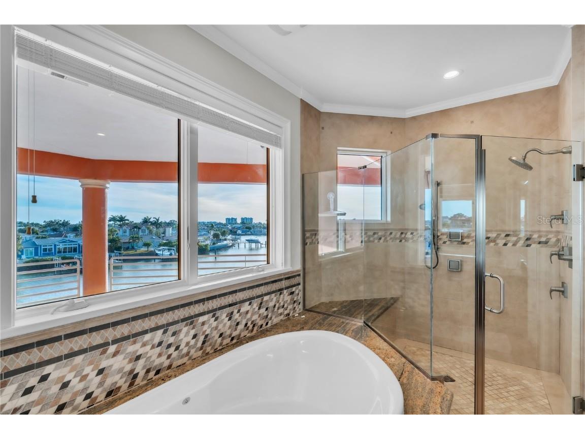 7924 3rd Avenue S Saint Petersburg FL 33707 TB8449650 image38