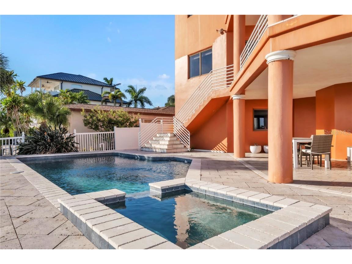 7924 3rd Avenue S Saint Petersburg FL 33707 TB8449650 image57