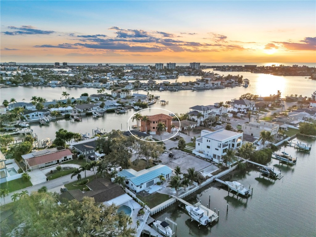 7924 3rd Avenue S Saint Petersburg FL 33707 TB8449650 image60