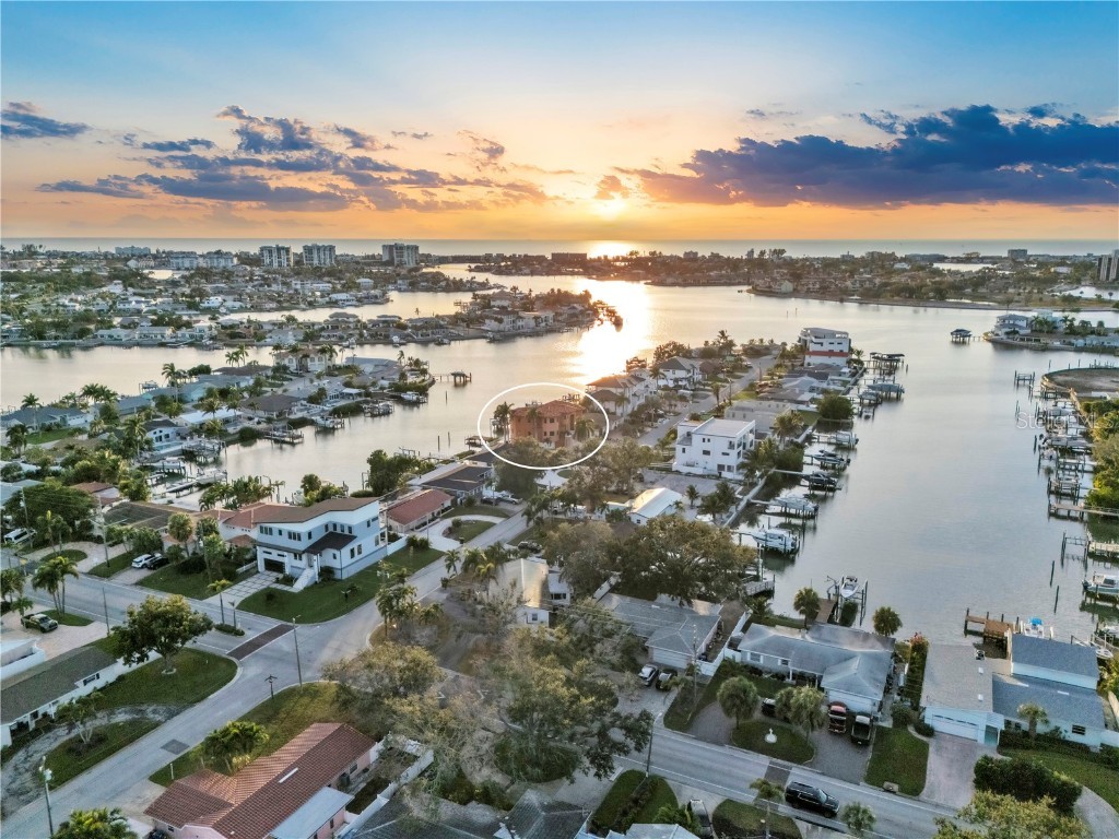 7924 3rd Avenue S Saint Petersburg FL 33707 TB8449650 image61