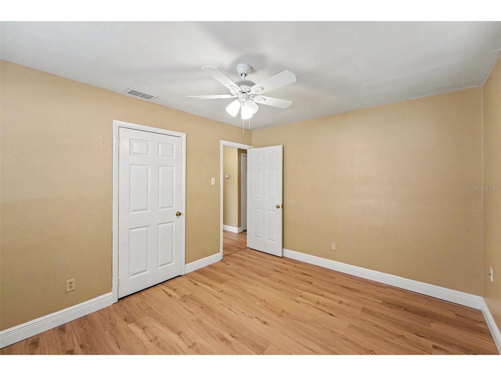 7924 Bahia Avenue Tampa FL 33619 TB8525357 image17