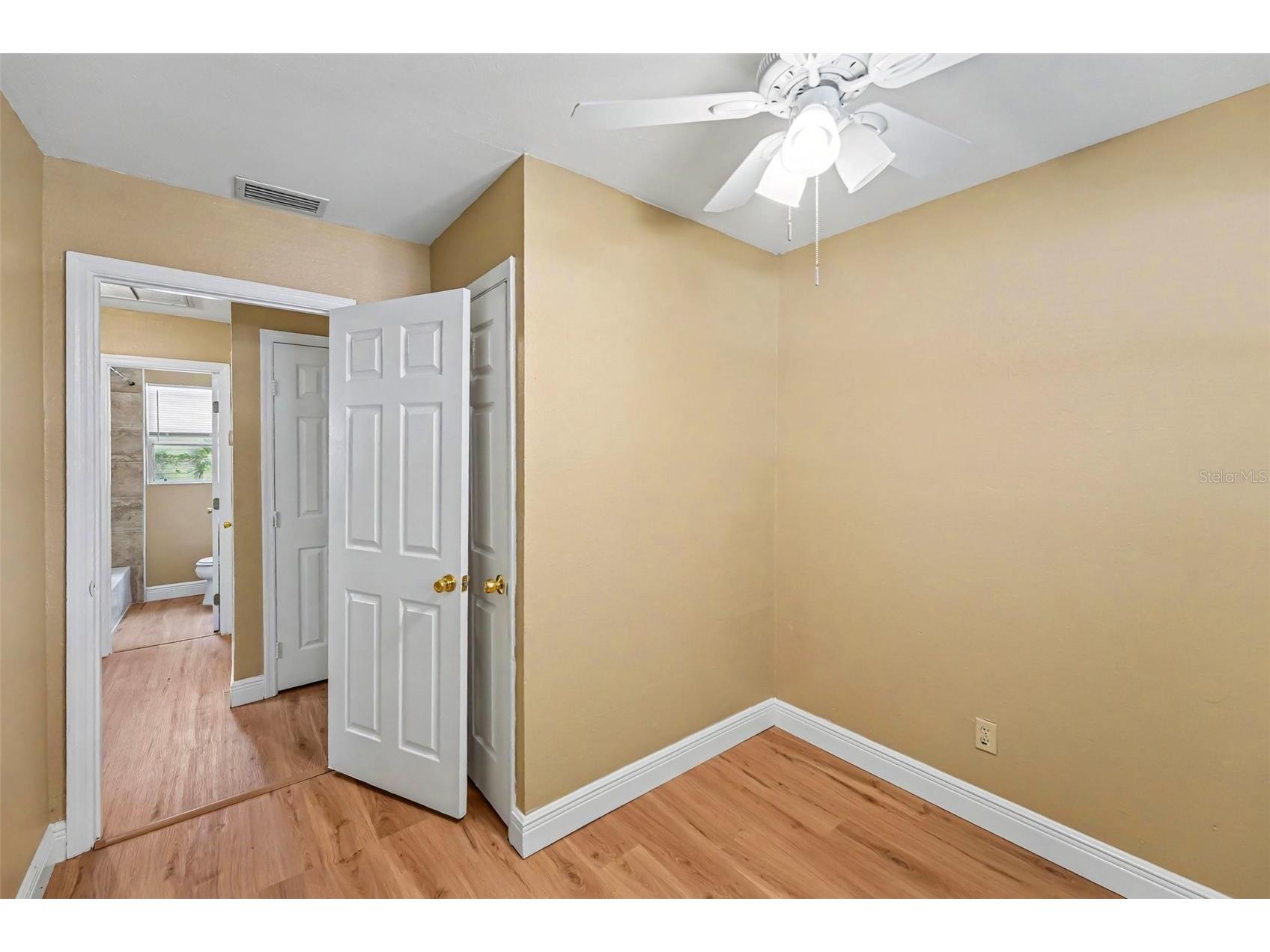 7924 Bahia Avenue Tampa FL 33619 TB8525357 image19