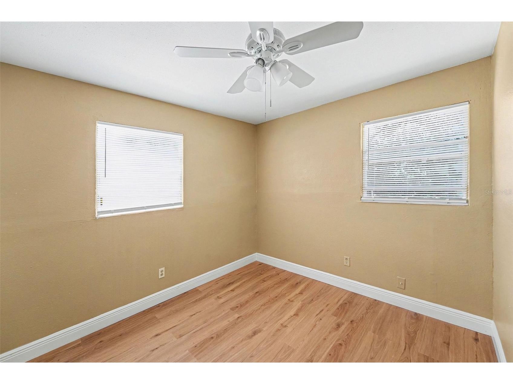 7924 Bahia Avenue Tampa FL 33619 TB8525357 image21