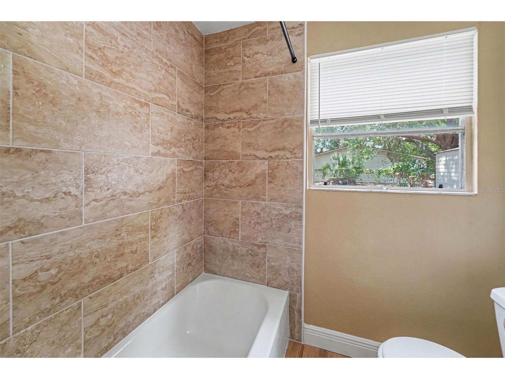 7924 Bahia Avenue Tampa FL 33619 TB8525357 image22