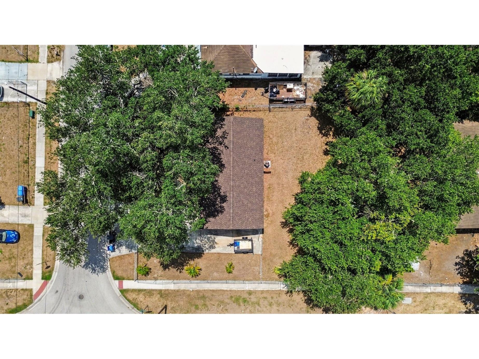 7924 Bahia Avenue Tampa FL 33619 TB8525357 image27