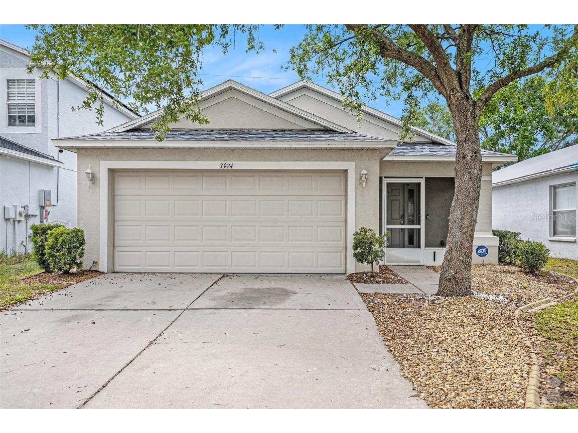 7924 Carriage Pointe Drive Gibsonton FL 33534 TB8434567 image1