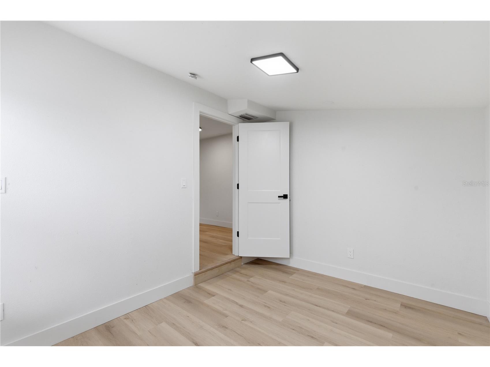 7924 Dahlia Avenue Tampa FL 33619 TB8513465 image24