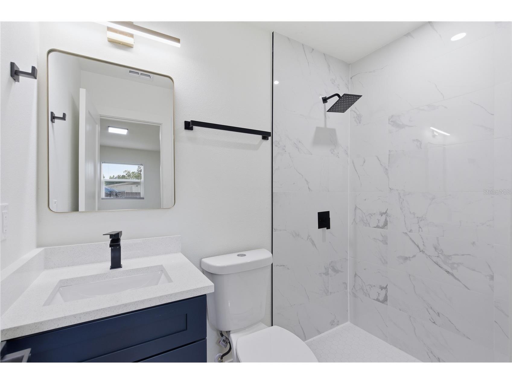 7924 Dahlia Avenue Tampa FL 33619 TB8513465 image29