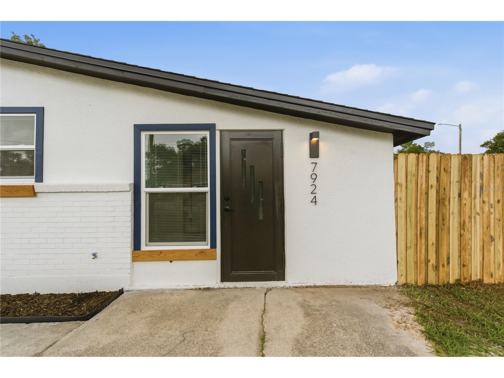 7924 Dahlia Avenue Tampa FL 33619 TB8513465 image6
