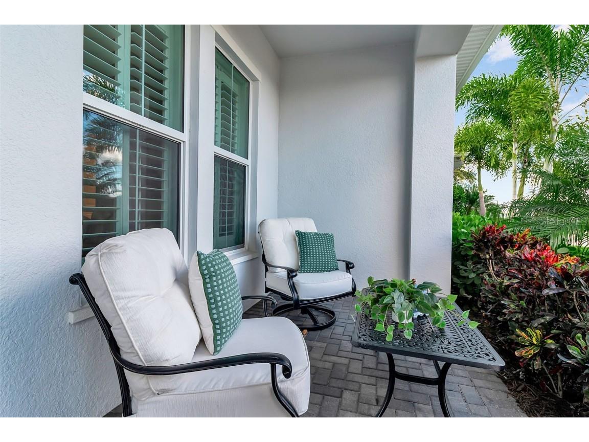 7924 Redonda Loop Lakewood Ranch FL 34202 A4668059 image2