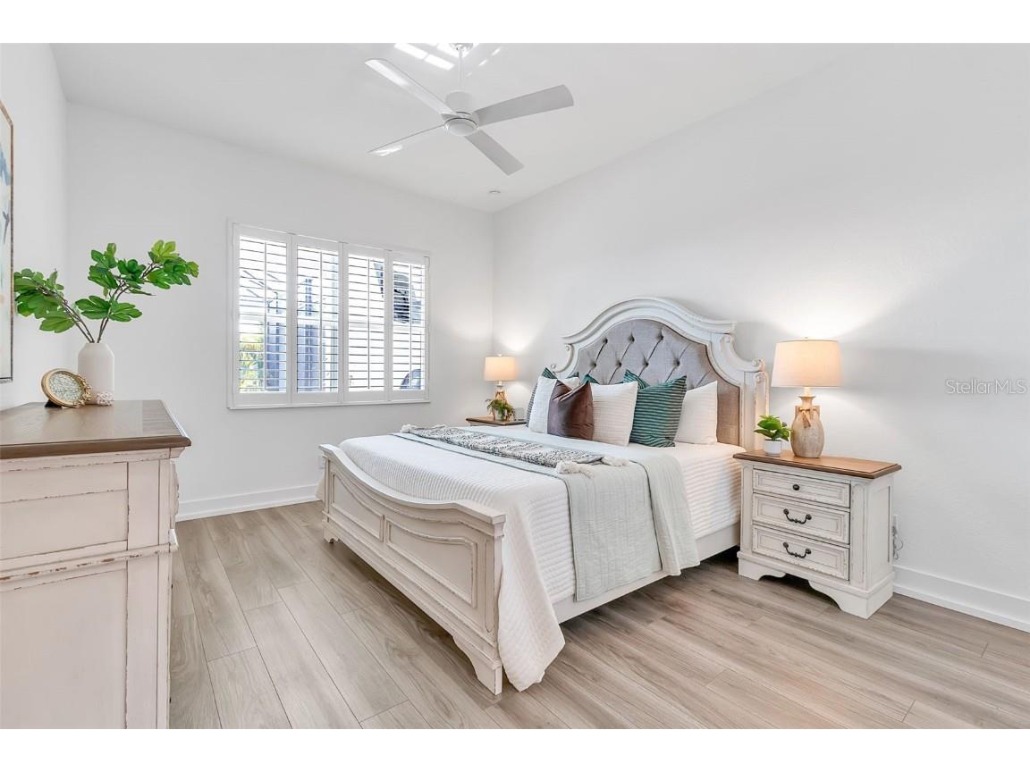 7924 Redonda Loop Lakewood Ranch FL 34202 A4668059 image25