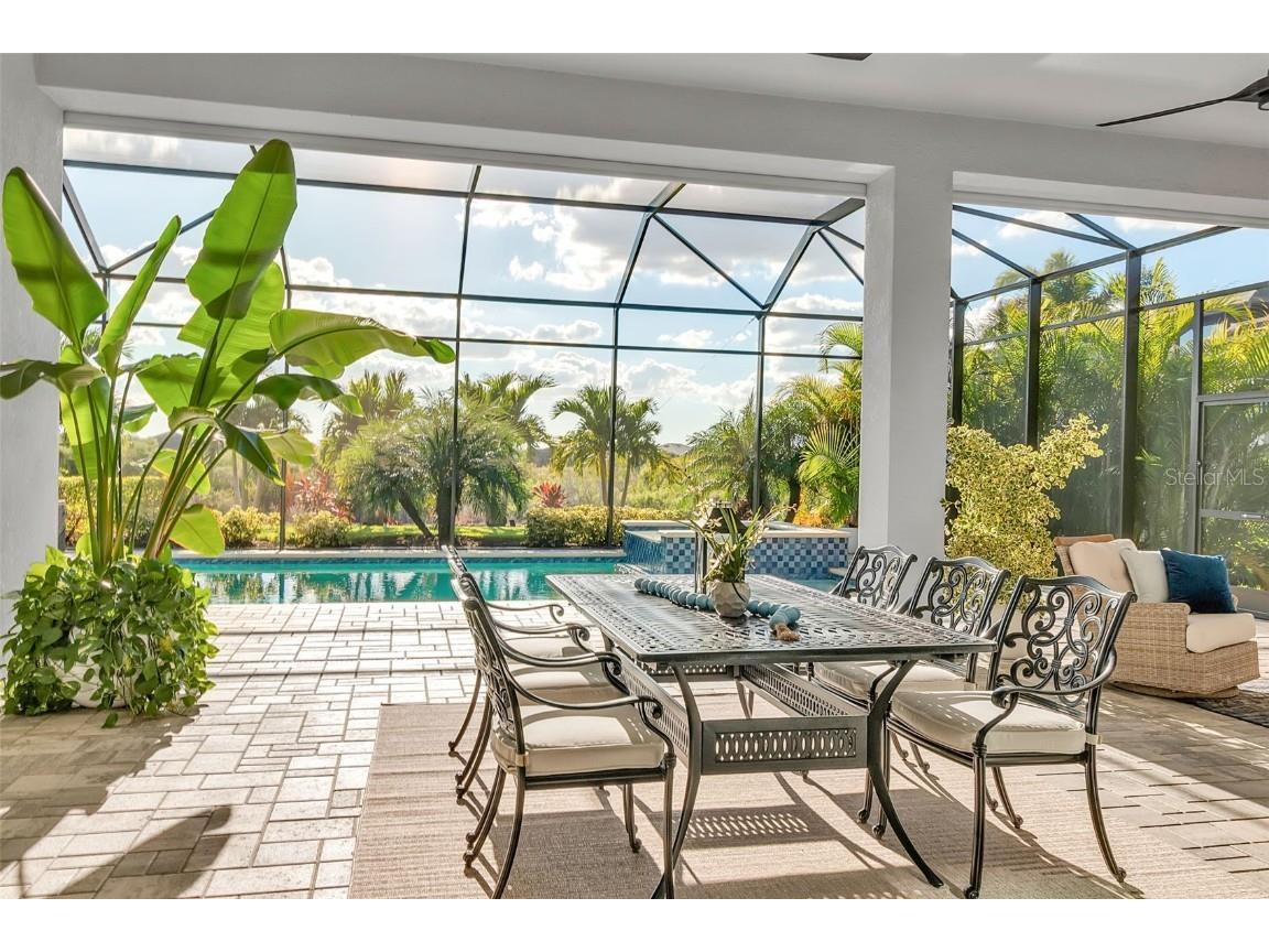 7924 Redonda Loop Lakewood Ranch FL 34202 A4668059 image32