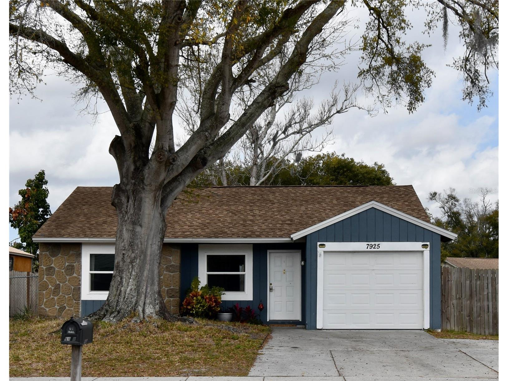 7925 Mitchell Ranch Road New Port Richey FL 34655 W7882894 image1