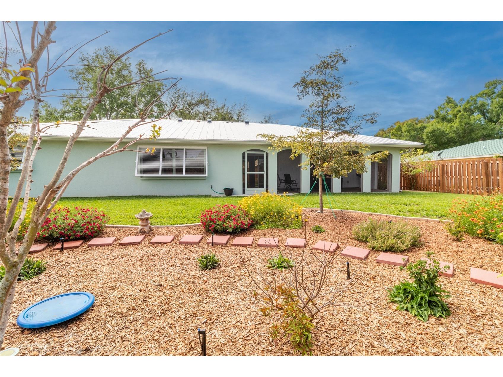 7926 Cypress Lake Drive Sarasota FL 34243 A4684756 image36