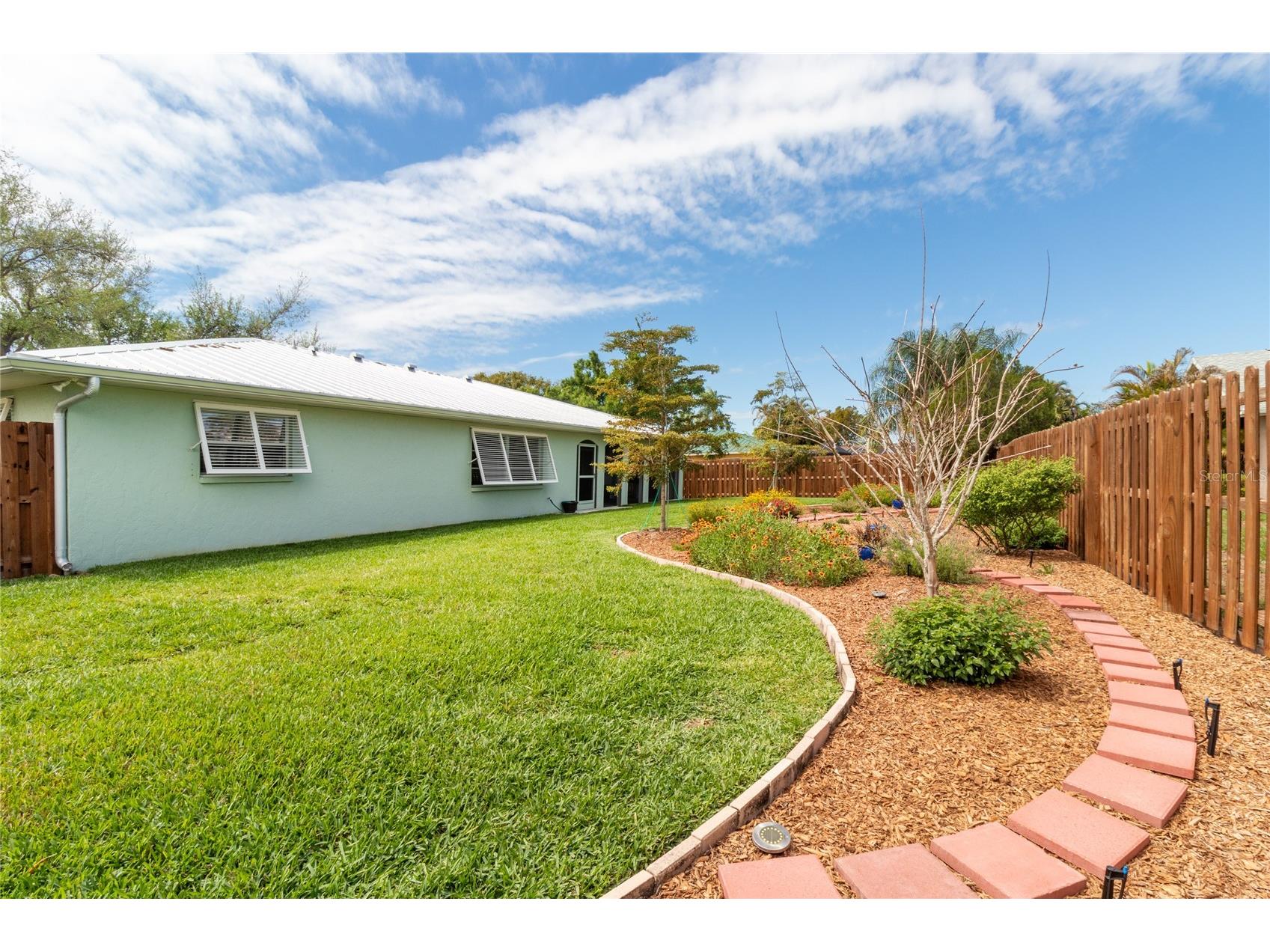 7926 Cypress Lake Drive Sarasota FL 34243 A4684756 image38