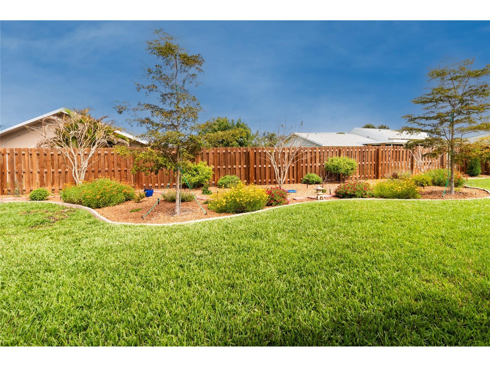 7926 Cypress Lake Drive Sarasota FL 34243 A4684756 image39