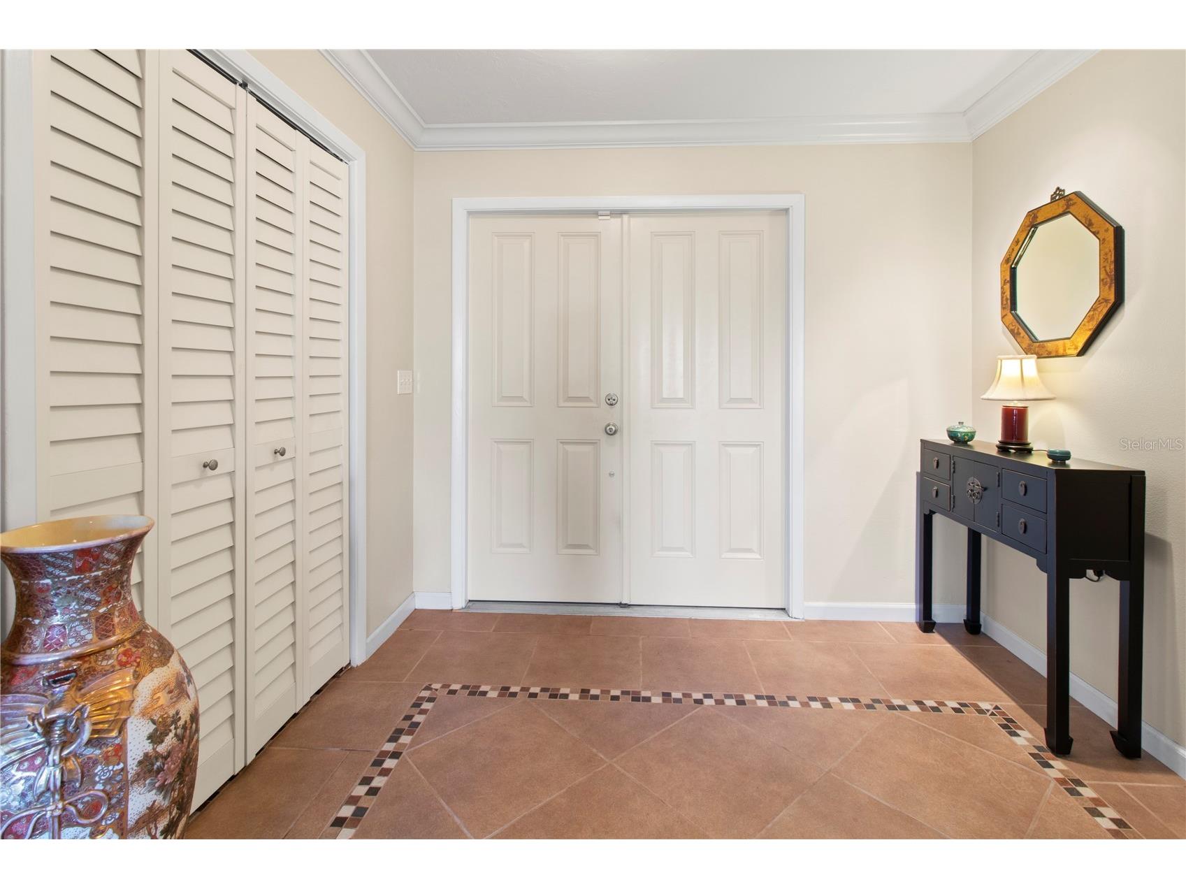7926 Cypress Lake Drive Sarasota FL 34243 A4684756 image4