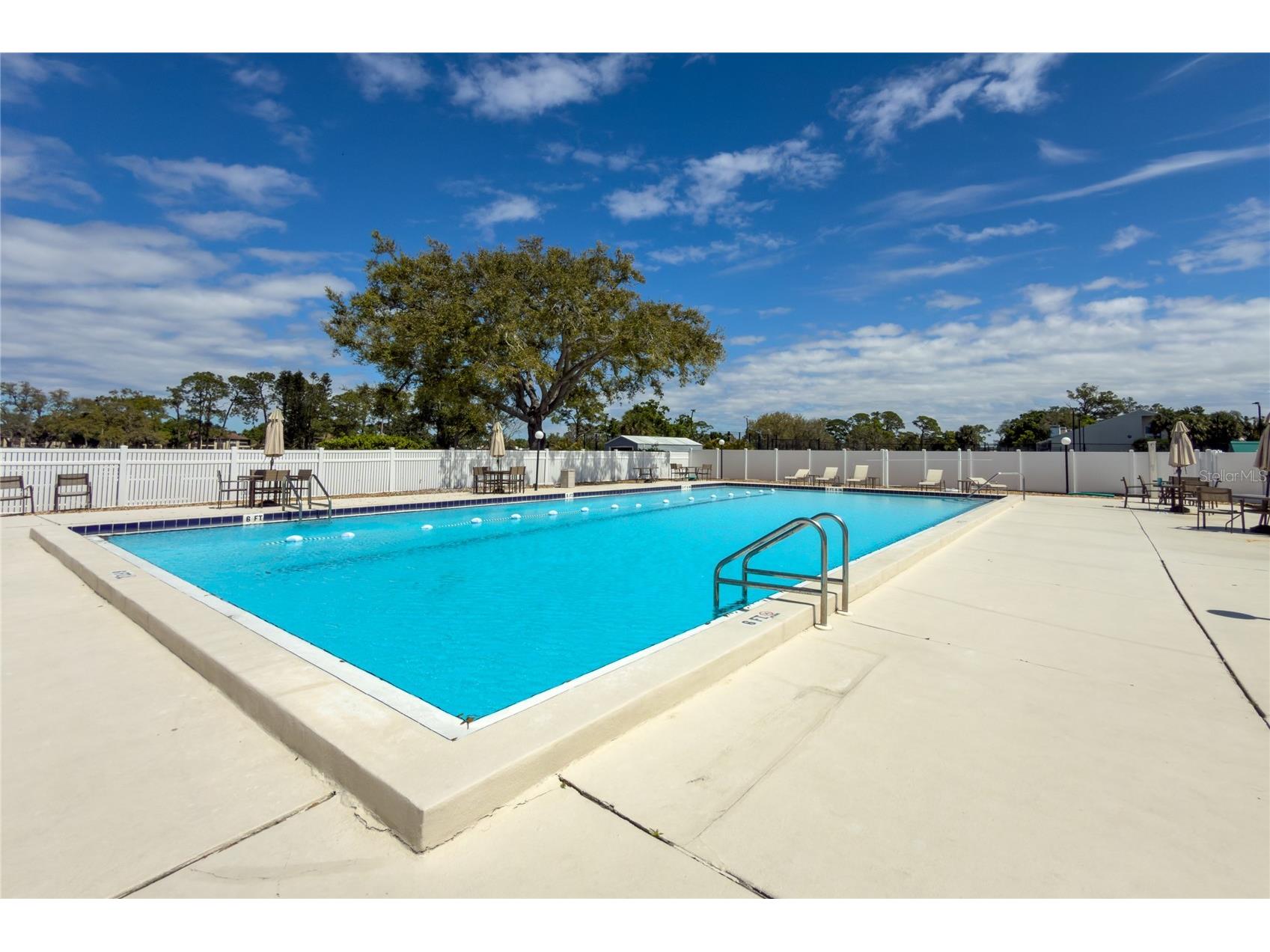 7926 Cypress Lake Drive Sarasota FL 34243 A4684756 image45