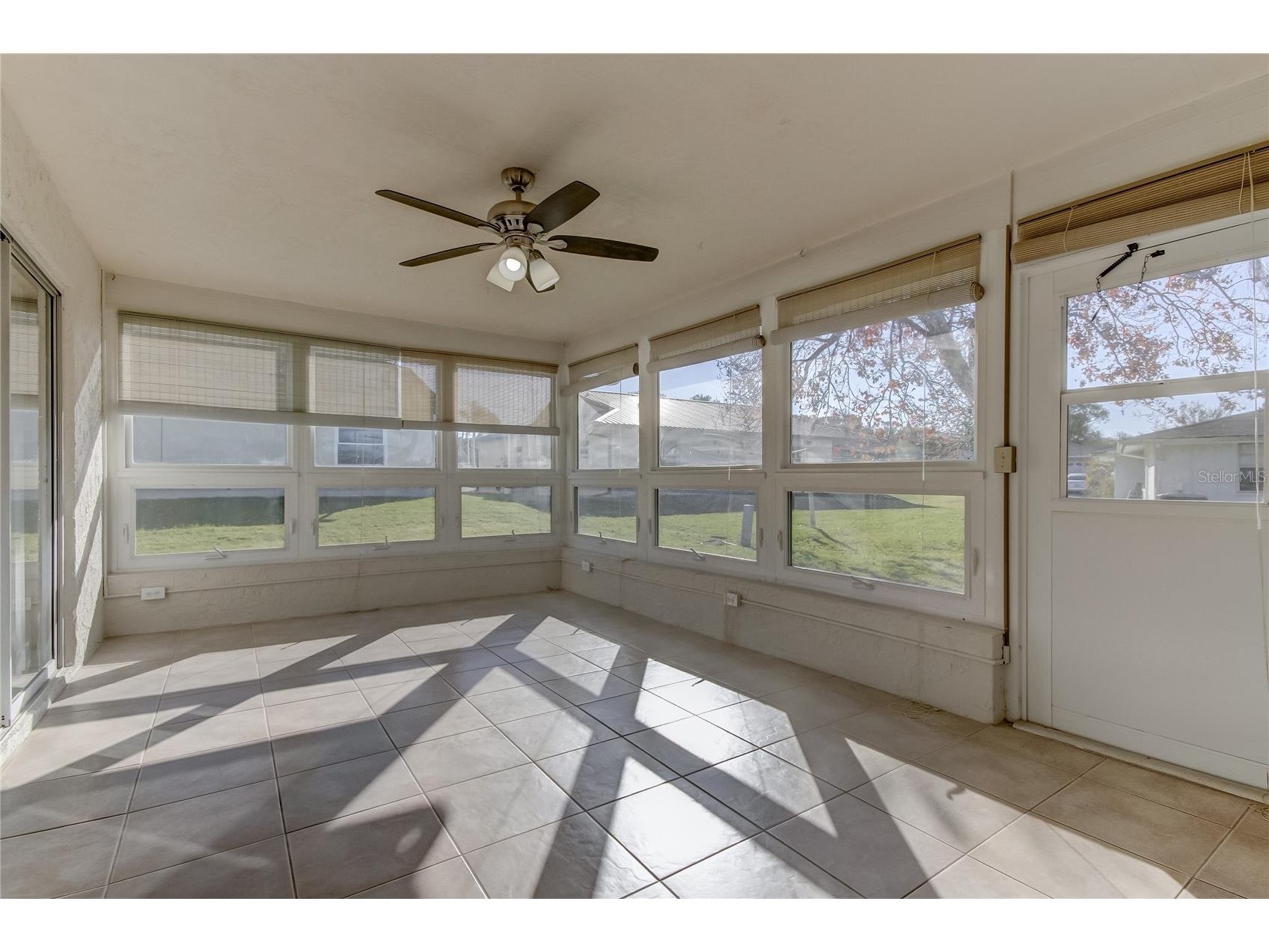 7926 Foxwood Drive New Port Richey FL 34653 W7887532 image8