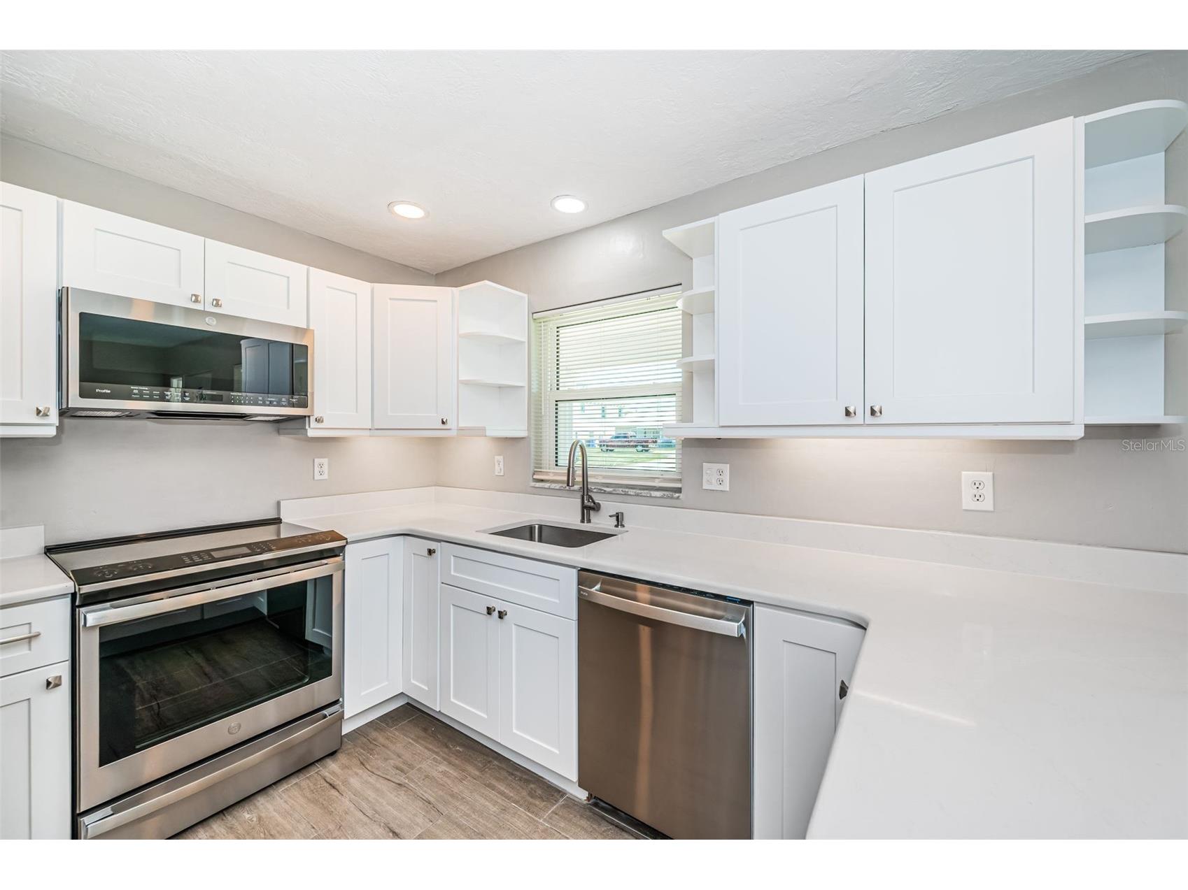 7927 11th Avenue S Saint Petersburg FL 33707 - BOCA CIEGA BAY TB8489495 image19