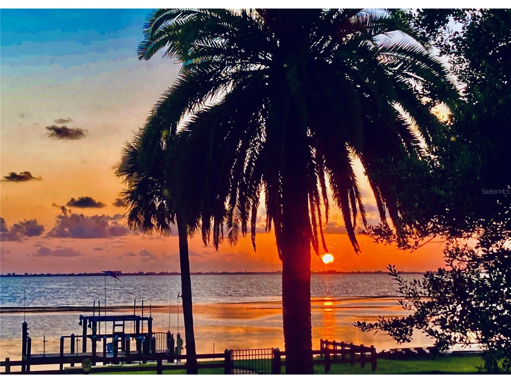 7927 Longbay Boulevard Sarasota FL 34243 A4672404 image47