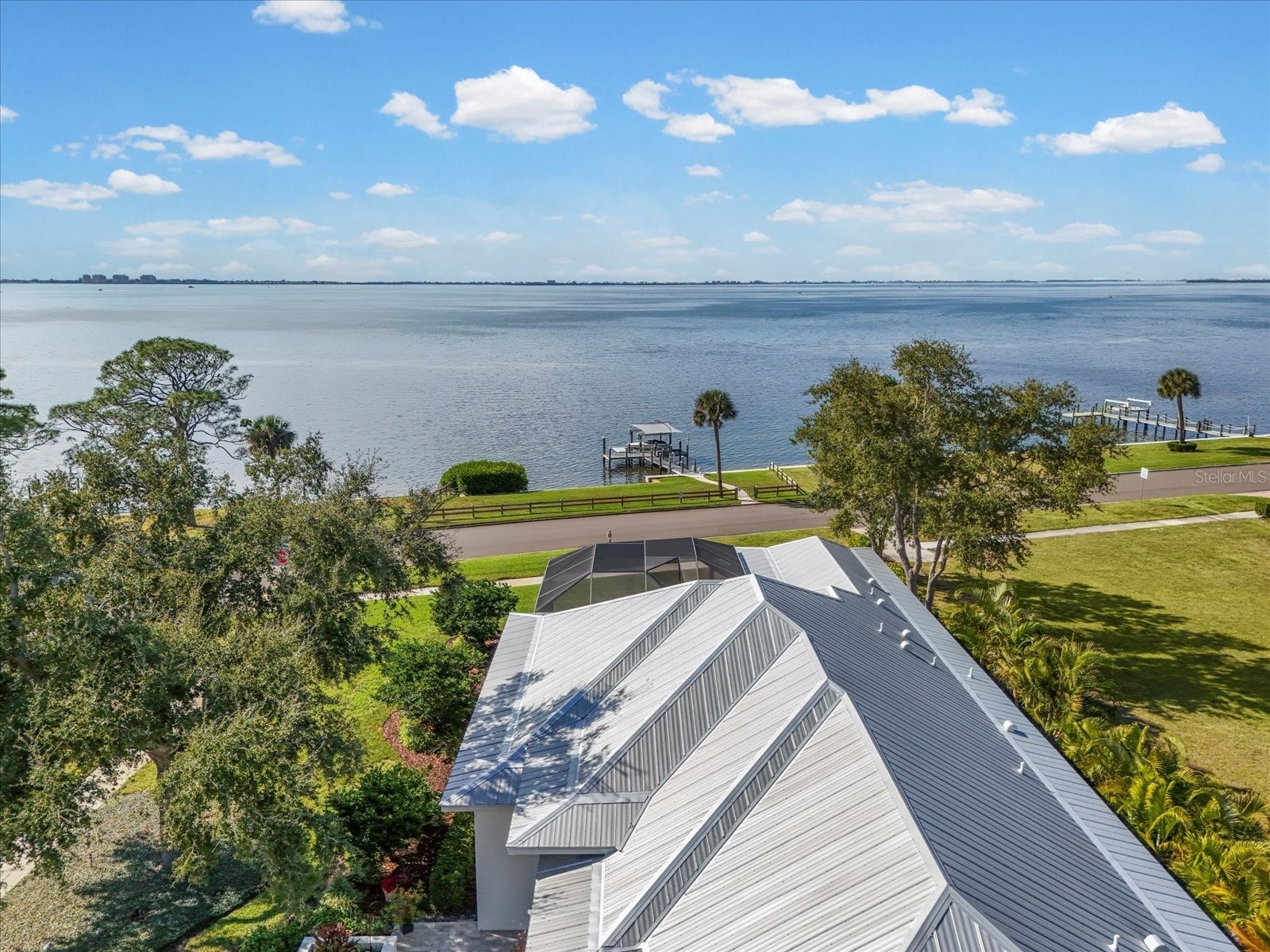 7927 Longbay Boulevard Sarasota FL 34243 - SARASOTA BAY A4693426 image3