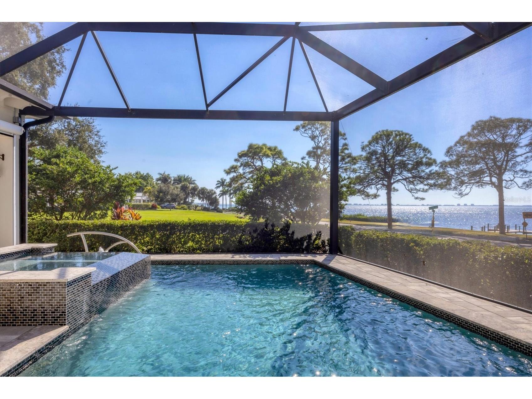 7927 Longbay Boulevard Sarasota FL 34243 - SARASOTA BAY A4693426 image42
