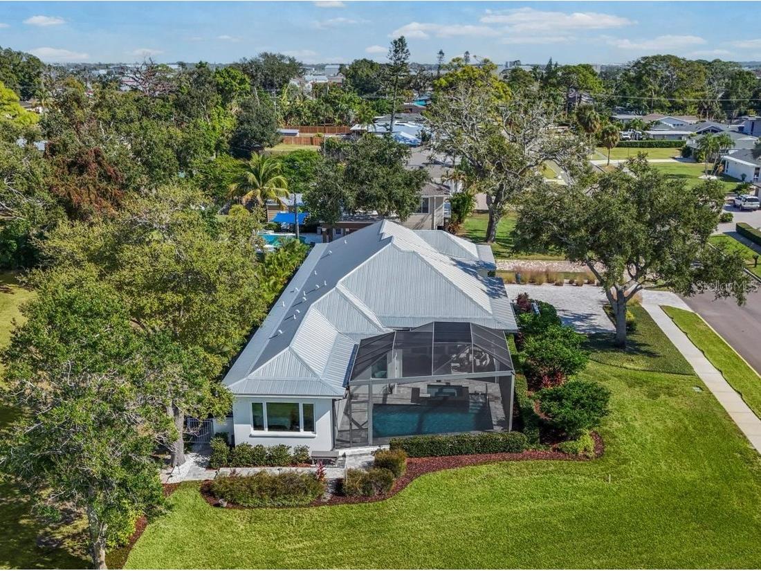 7927 Longbay Boulevard Sarasota FL 34243 - SARASOTA BAY A4693426 image44