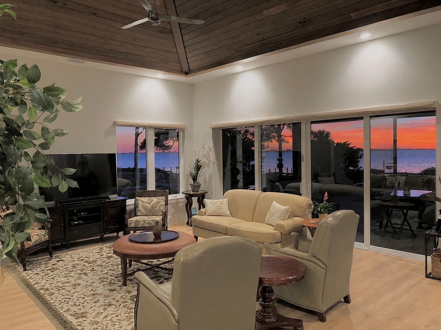 7927 Longbay Boulevard Sarasota FL 34243 - SARASOTA BAY A4693426 image9