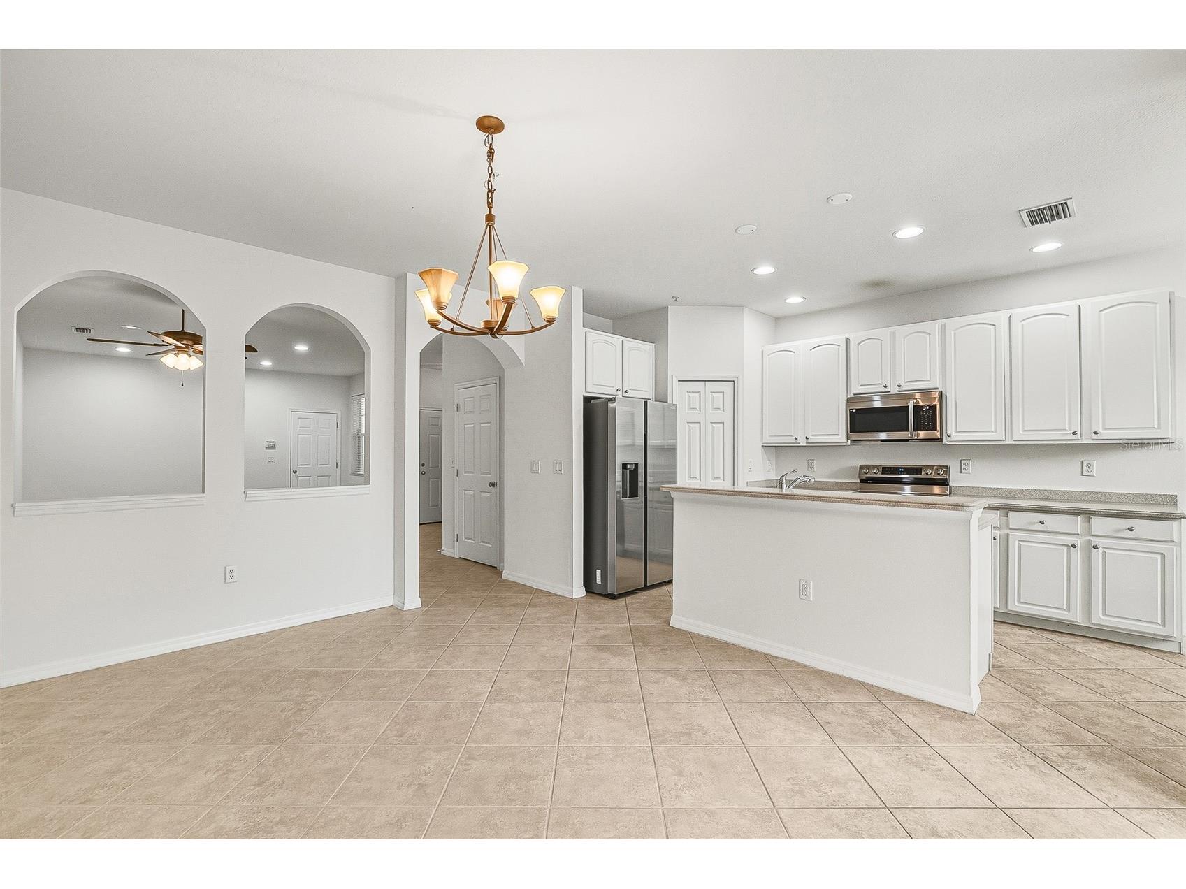 7928 Limestone Lane #19-105 Sarasota FL 34233 A4676761 image12
