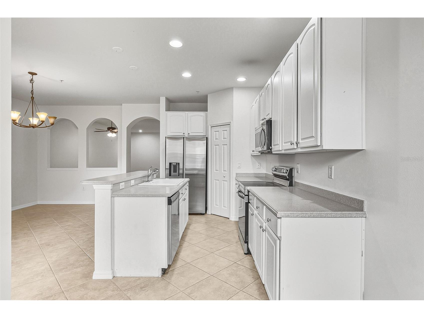 7928 Limestone Lane #19-105 Sarasota FL 34233 A4676761 image15