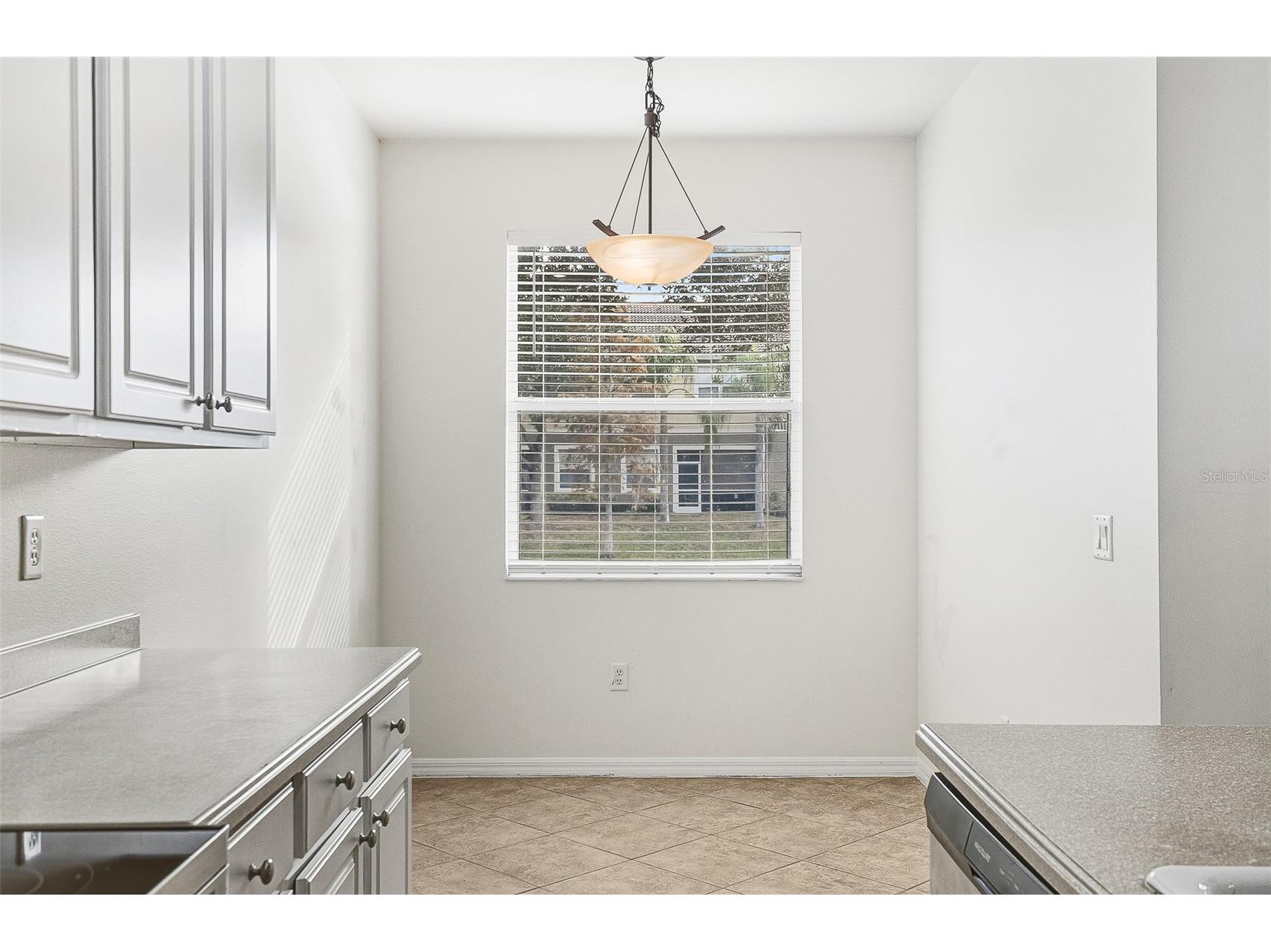 7928 Limestone Lane #19-105 Sarasota FL 34233 A4676761 image18
