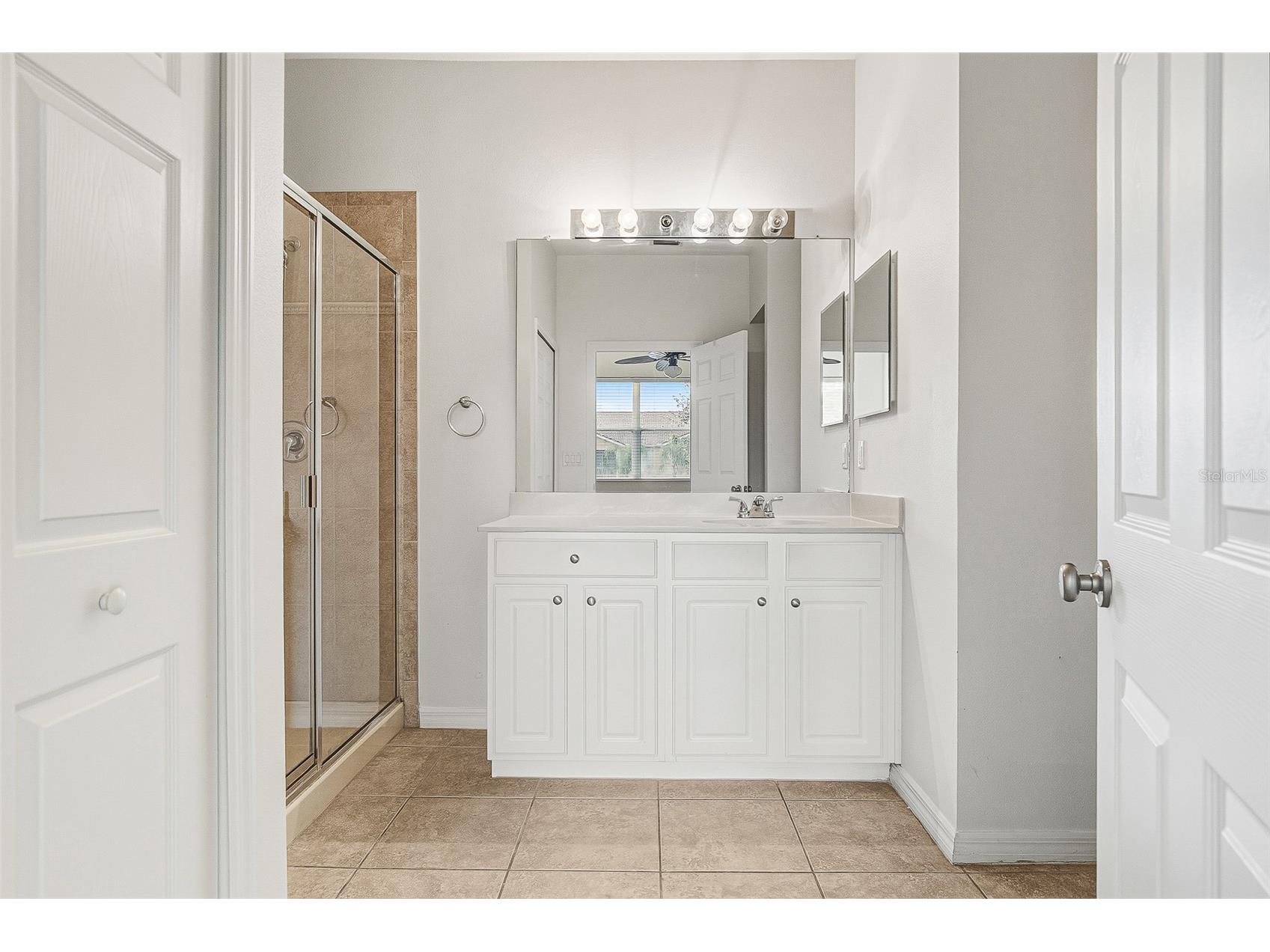7928 Limestone Lane #19-105 Sarasota FL 34233 A4676761 image27