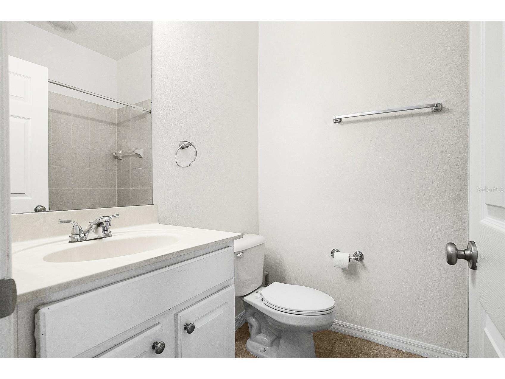 7928 Limestone Lane #19-105 Sarasota FL 34233 A4676761 image31