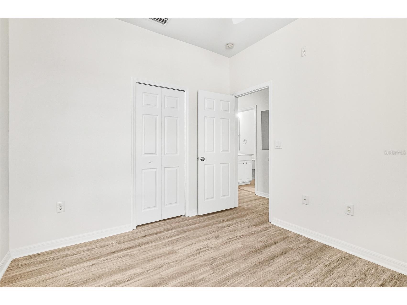 7928 Limestone Lane #19-105 Sarasota FL 34233 A4676761 image36