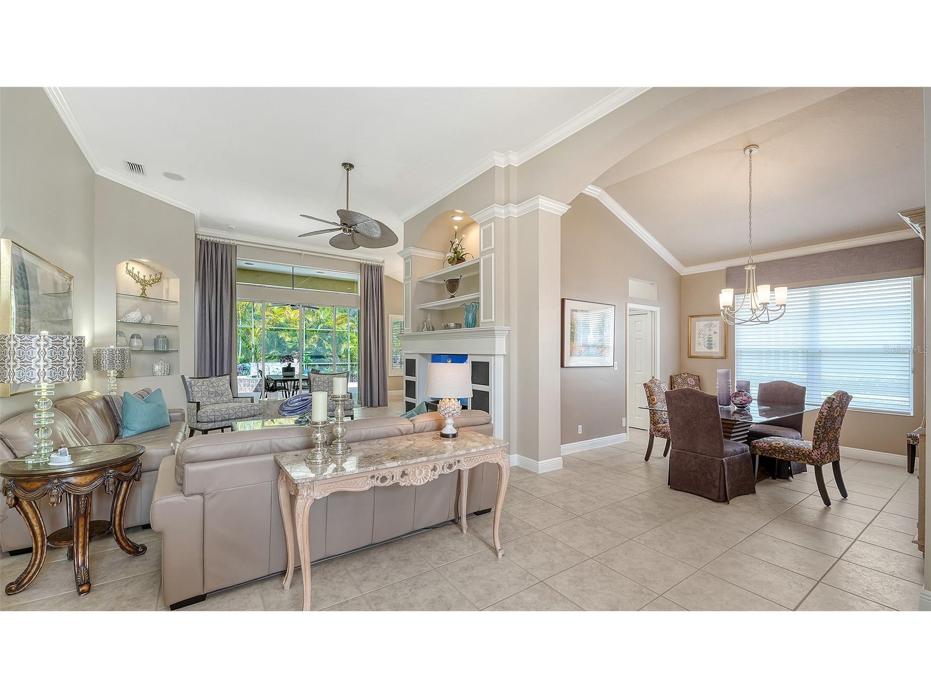 7928 Suntree Glen Bradenton FL 34202 A4694294 image10