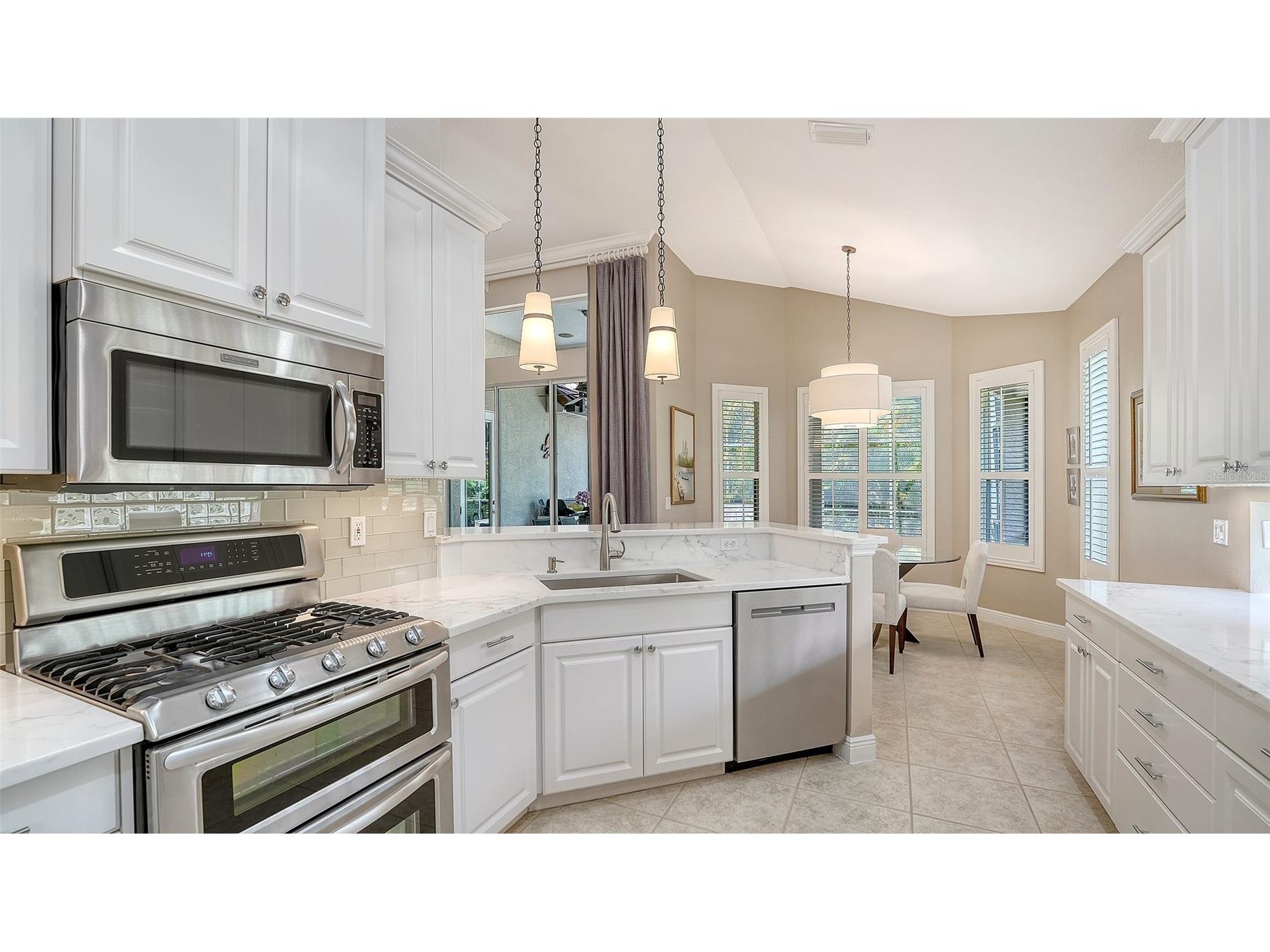 7928 Suntree Glen Bradenton FL 34202 A4694294 image18
