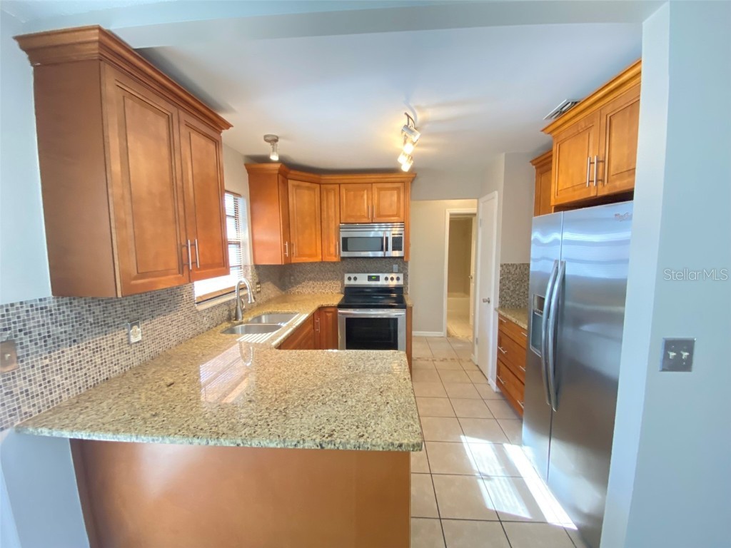 793 Del Prado Drive Kissimmee FL 34758 O6279247 image5