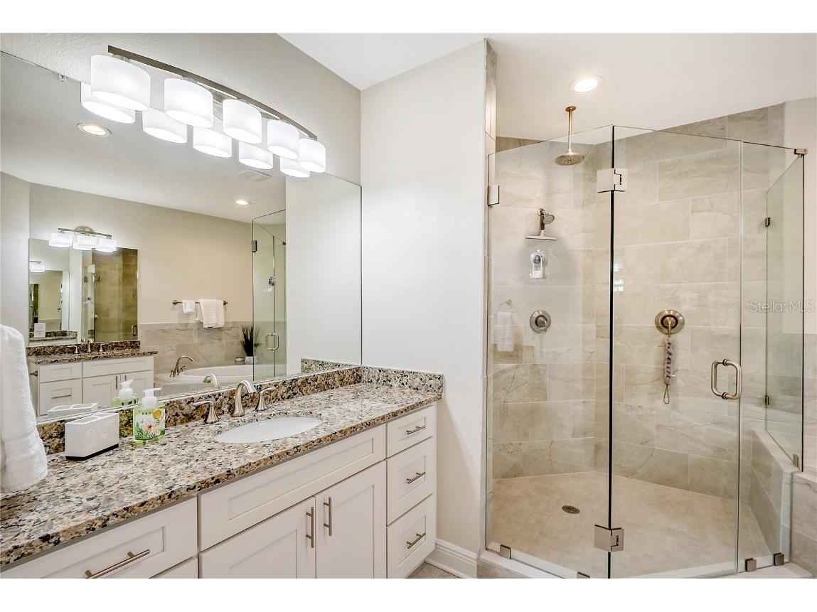 7930 34th Avenue W #102 Bradenton FL 34209 - PALMA SOLA BAY A4617472 image23