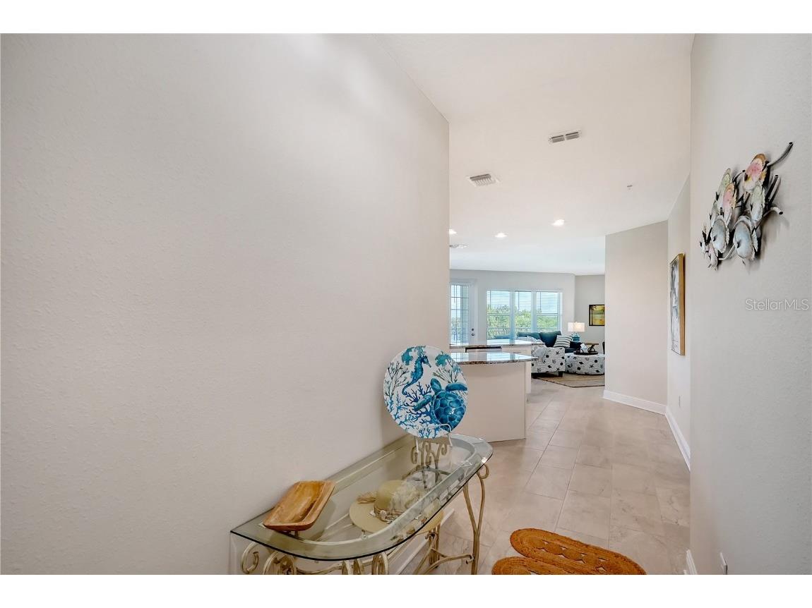 7930 34th Avenue W #102 Bradenton FL 34209 - PALMA SOLA BAY A4617472 image3